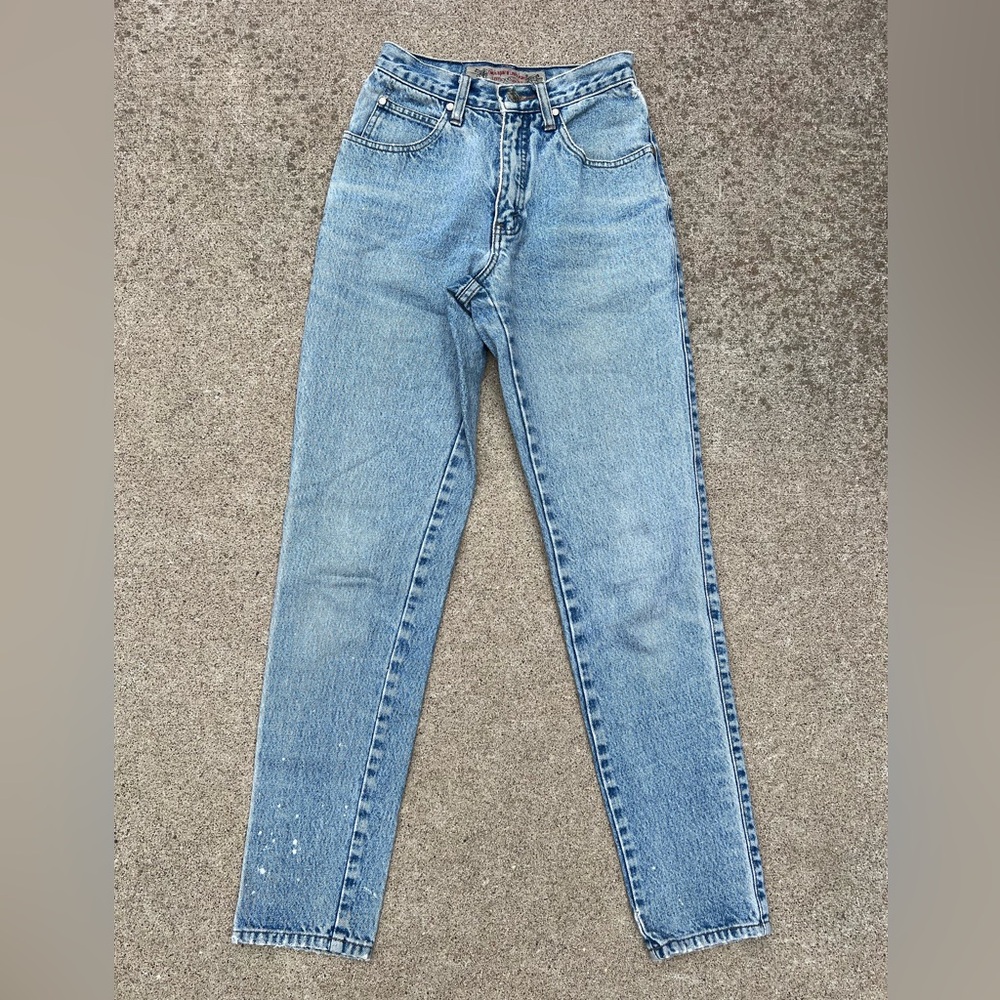 Vintage Levi's 900 Jeans Women's 1 Straight Leg Light Wash Streetwear Grunge Y2K
